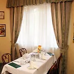 Hotel Levay
