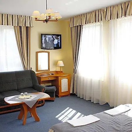 Hotel Levay